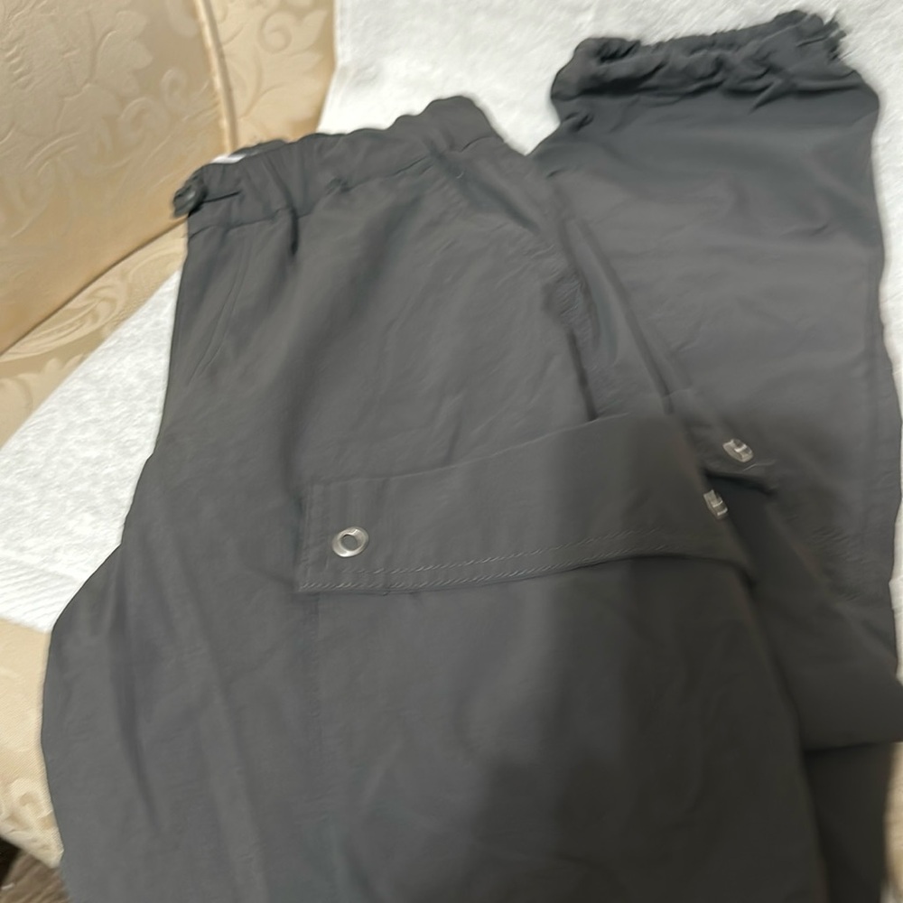 Zara joggers size 9
